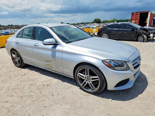 2015 MERCEDES-BENZ C Base