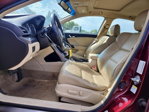 2012 ACURA TSX — DENT