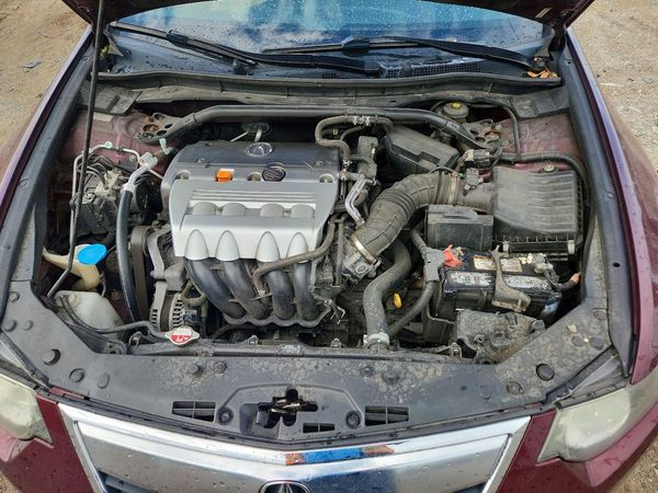 2012 ACURA TSX — Engine bay