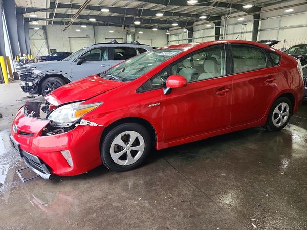 2015 TOYOTA PRIUS