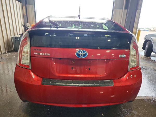 2015 TOYOTA PRIUS