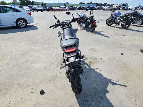 2024 HUSQVARNA VITPILEN 401/SVARTPILEN 401