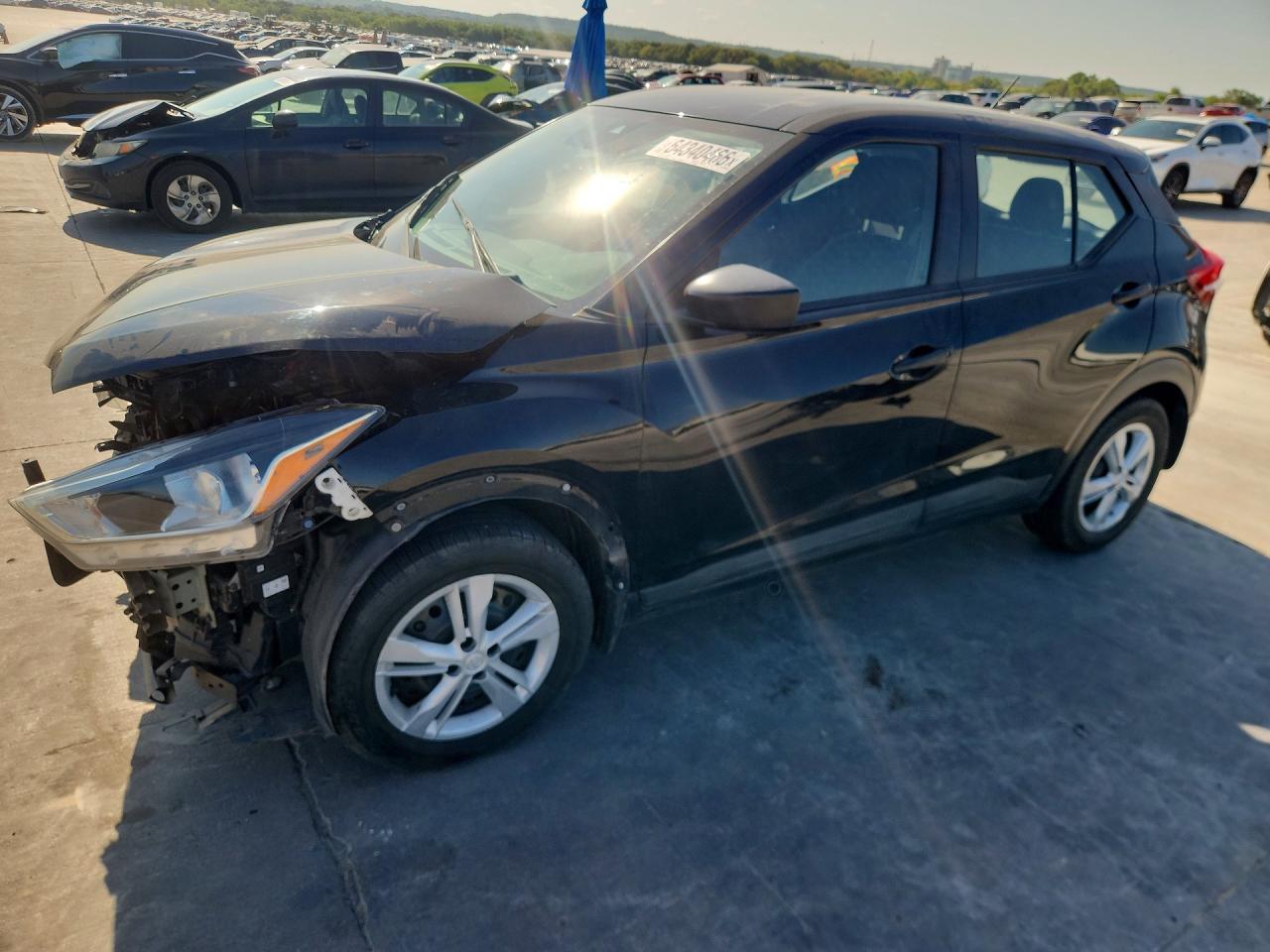 2020 NISSAN KICKS
