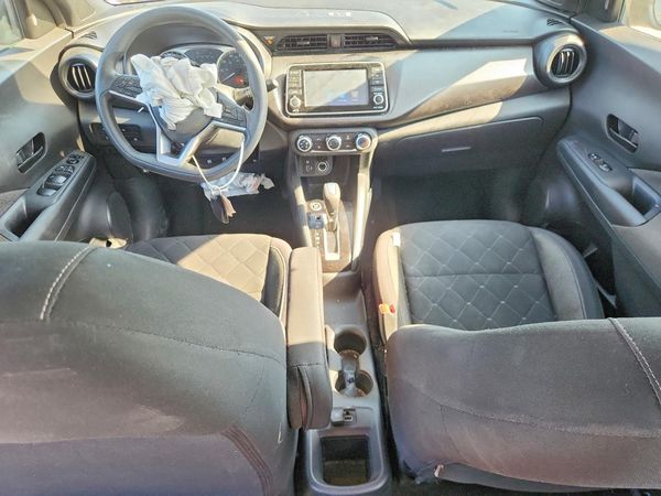 2020 NISSAN KICKS