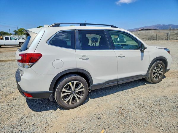 2021 SUBARU FORESTER