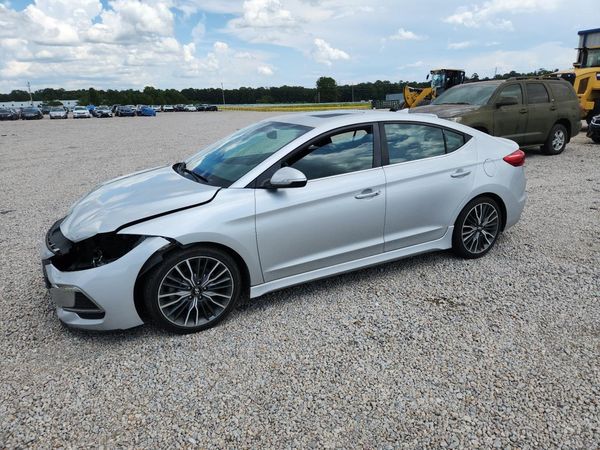 2018 HYUNDAI ELANTRA