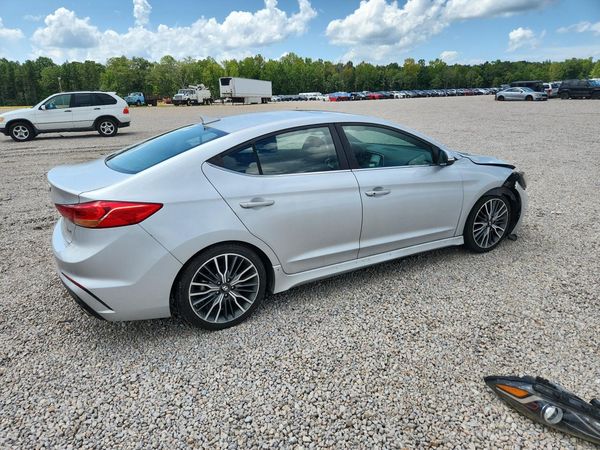 2018 HYUNDAI ELANTRA Sport