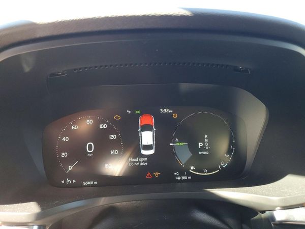 2021 VOLVO S60