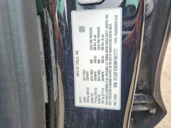 2021 TESLA MODEL 3