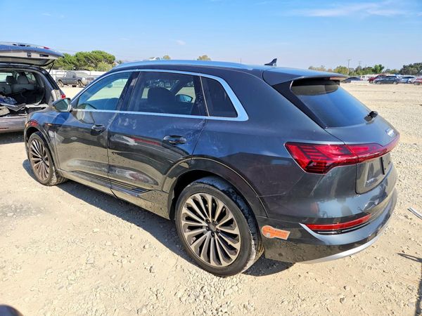 2019 AUDI E-TRON e-tron quattro Prestige