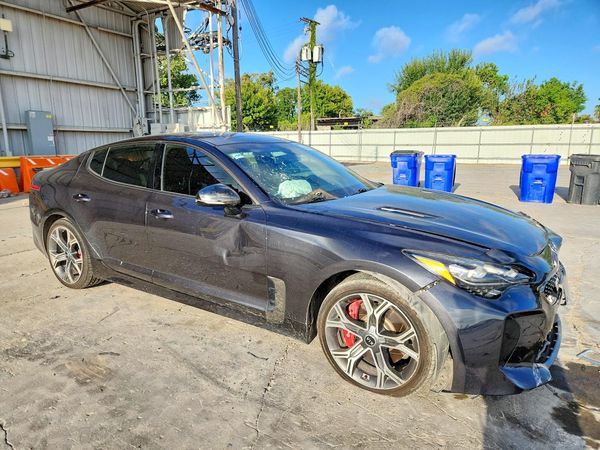 2020 KIA STINGER GT
