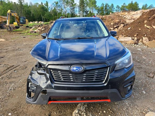 2021 SUBARU FORESTER