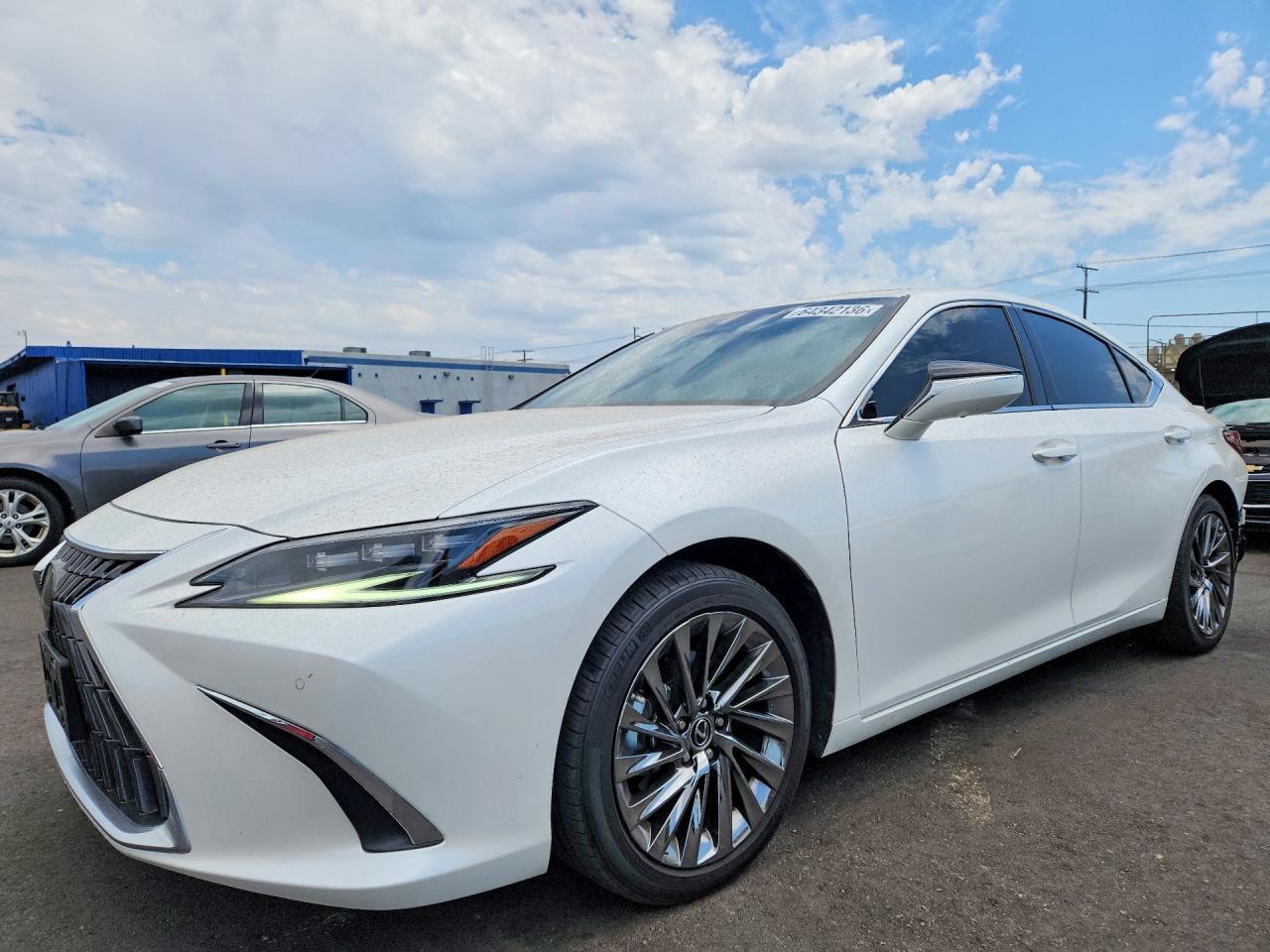 2025 LEXUS ES 300H
