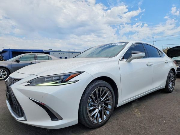 2025 LEXUS ES 300H