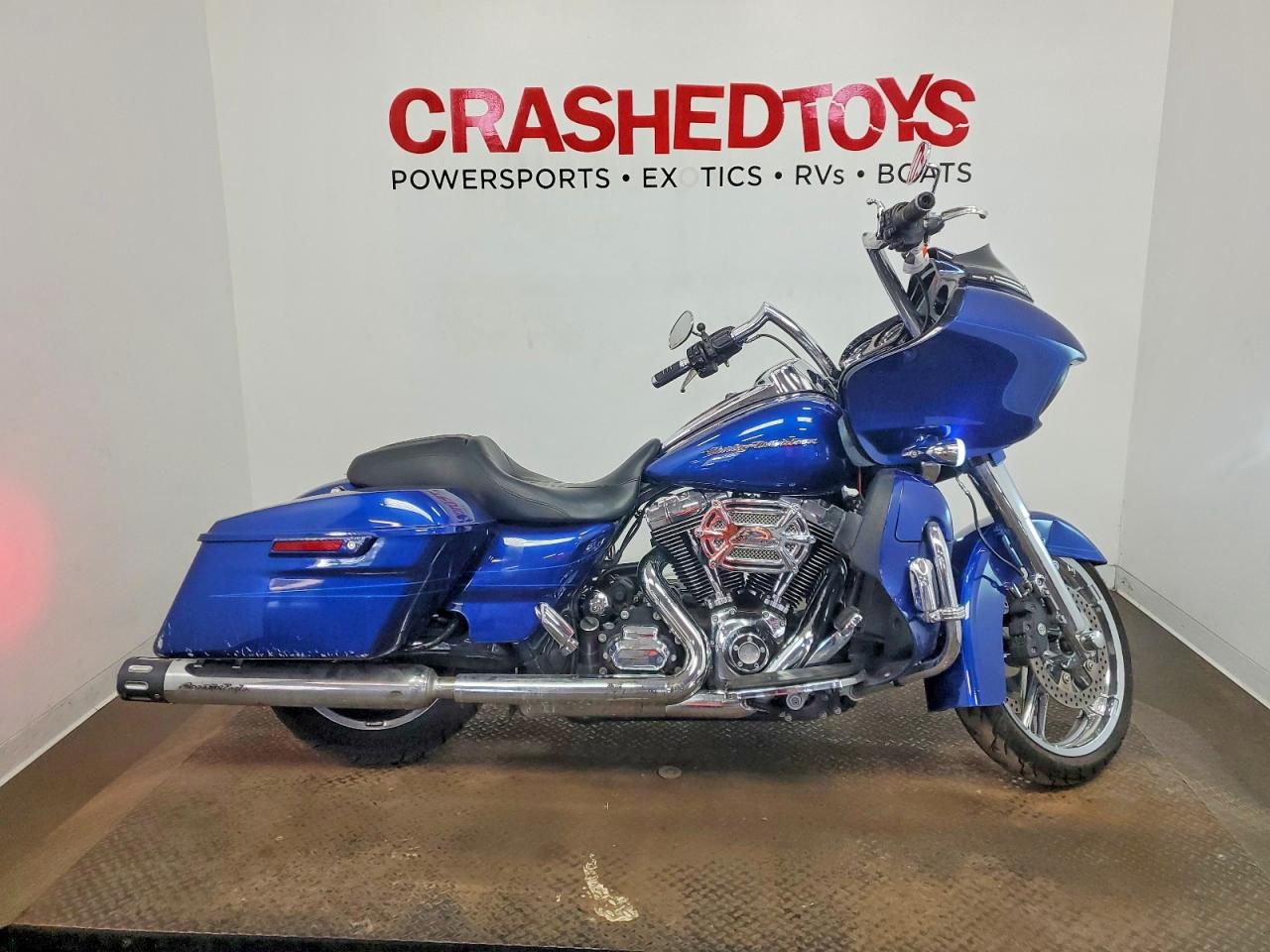 2015 HARLEY-DAVIDSON FLTRXS