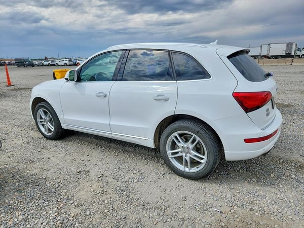 2016 AUDI Q5 quattro Premium Plus