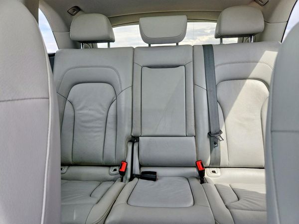 2016 AUDI Q5 quattro Premium Plus