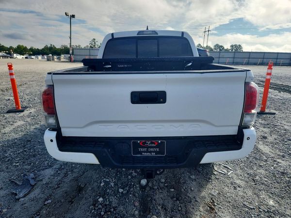 2016 TOYOTA TACOMA Limited