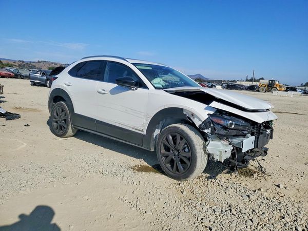 2024 MAZDA CX-30 Premium Plus Package