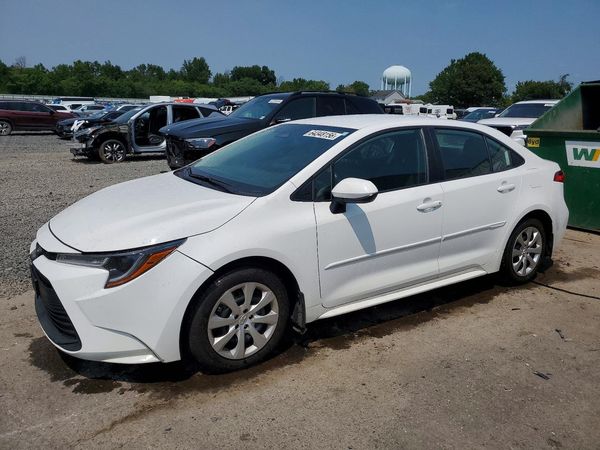 2024 TOYOTA COROLLA