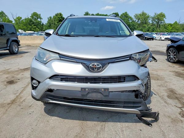 2018 TOYOTA RAV4 Adventure/XLE