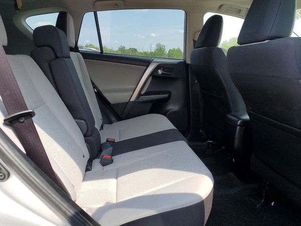 2018 TOYOTA RAV4 Adventure/XLE