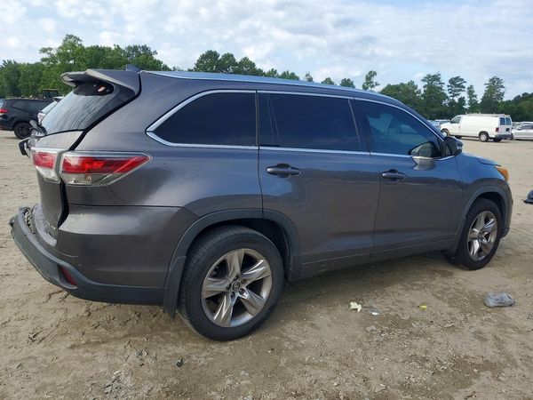 2016 TOYOTA HIGHLANDER