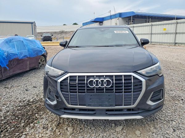 2020 AUDI Q3 quattro Premium