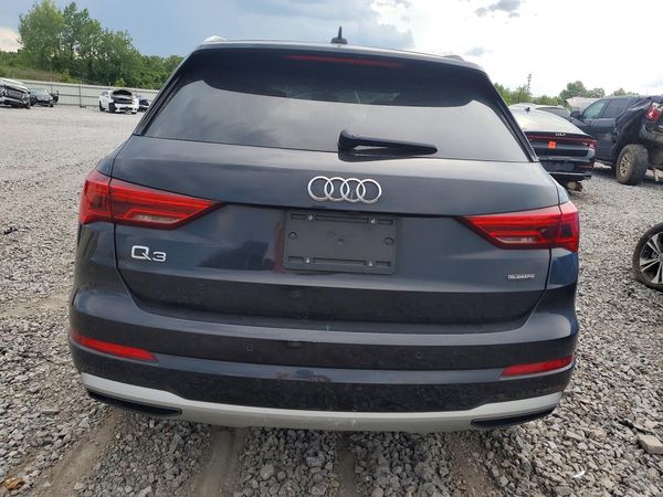 2020 AUDI Q3 quattro Premium