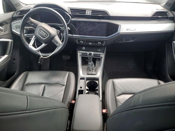 2020 AUDI Q3 quattro Premium