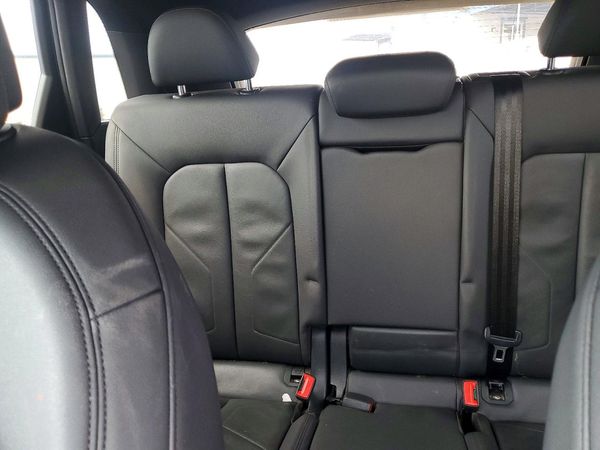 2020 AUDI Q3 quattro Premium