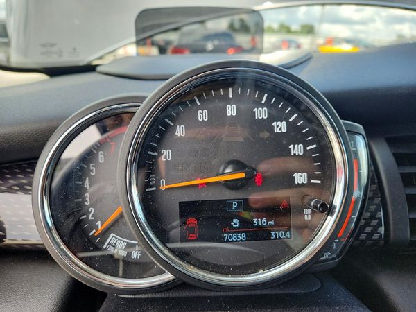 2020 MINI COOPER