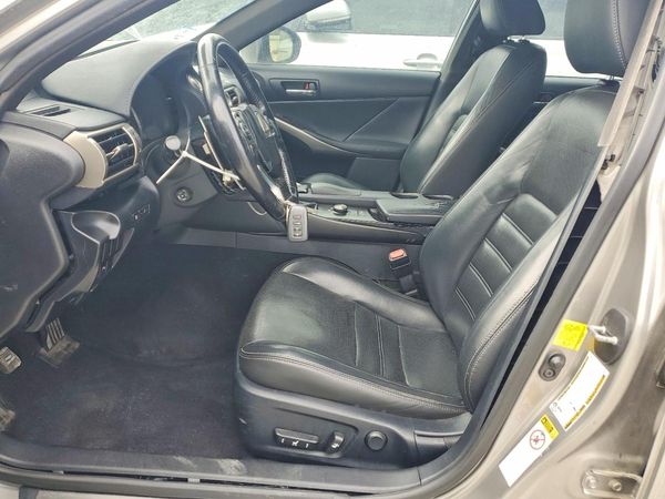 2016 LEXUS IS 300