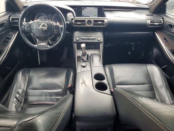 2016 LEXUS IS 300