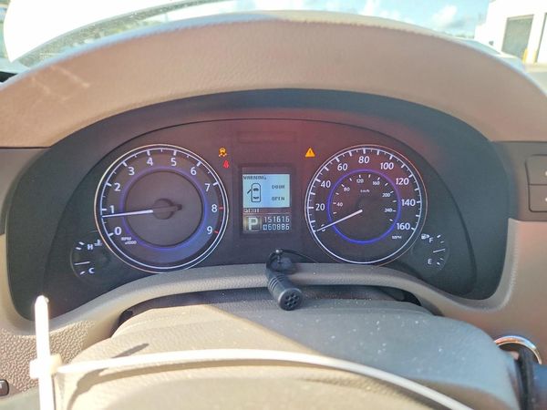 2015 INFINITI Q40