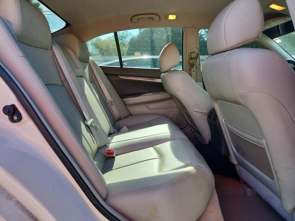 2015 INFINITI Q40