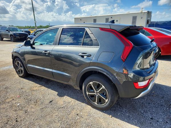 2026 KIA NIRO LX