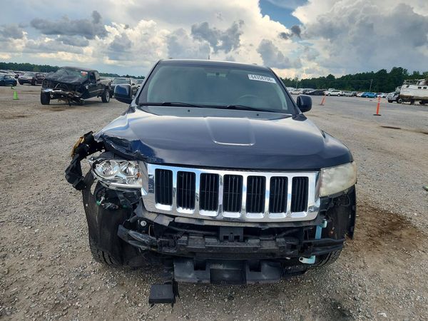 2013 JEEP CHEROKEE Laredo