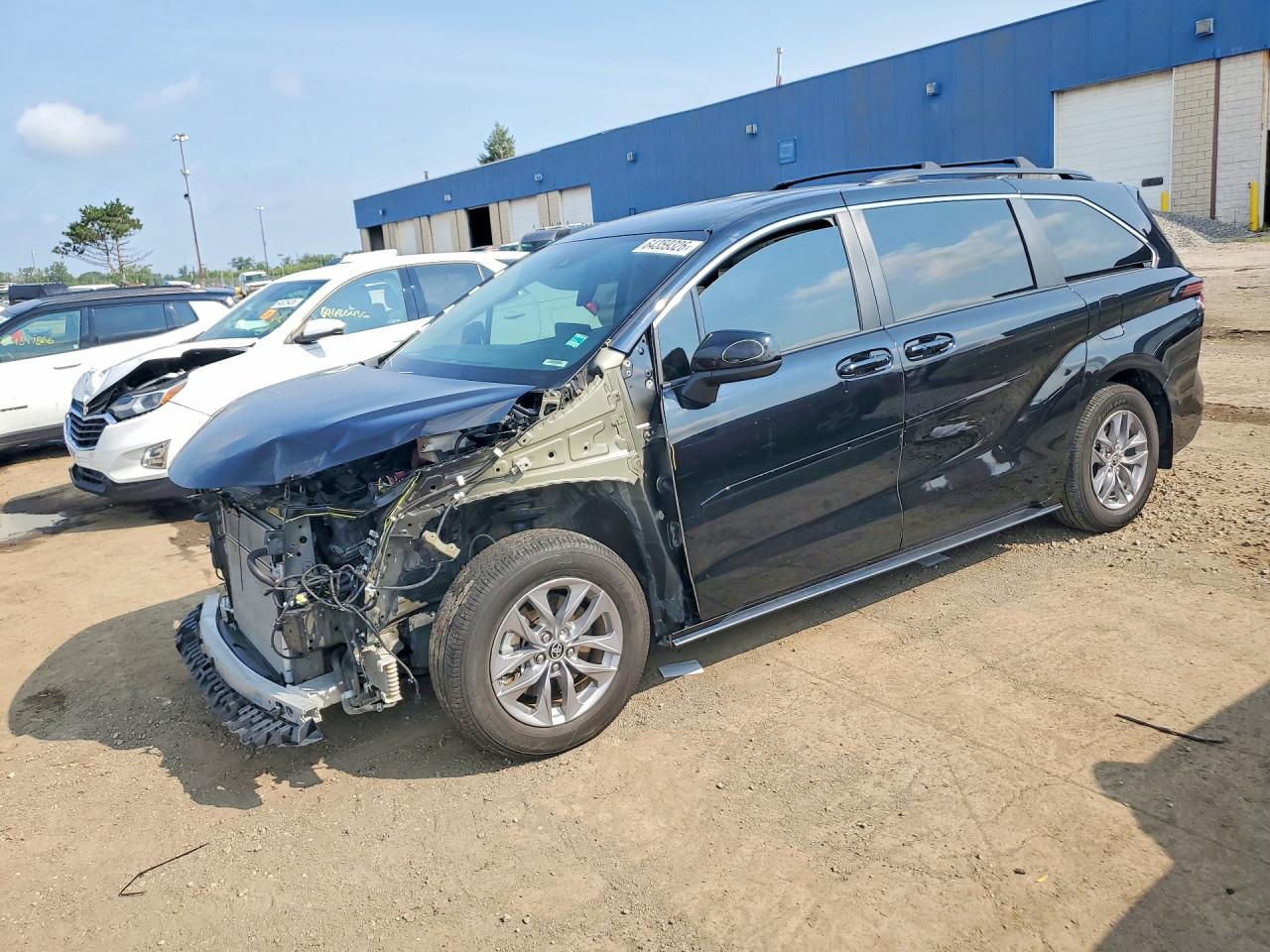 2024 TOYOTA SIENNA