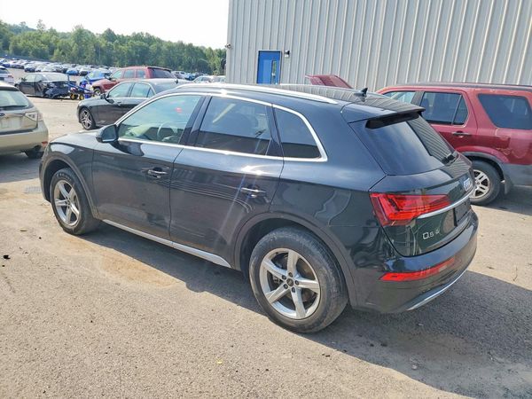 2022 AUDI Q5 quattro Premium