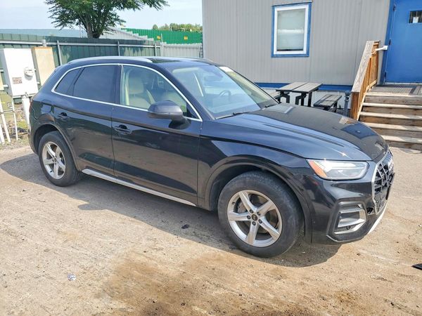 2022 AUDI Q5 quattro Premium