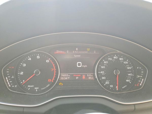 2022 AUDI Q5 quattro Premium