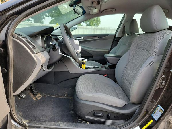 2012 HYUNDAI SONATA