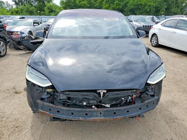 2017 TESLA MODEL X