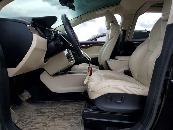 2017 TESLA MODEL X