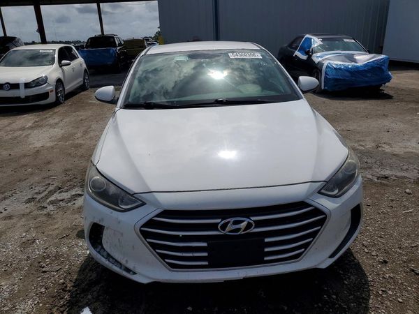 2018 HYUNDAI ELANTRA