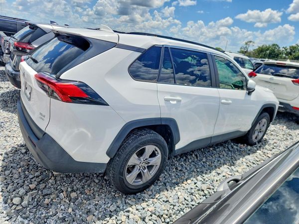 2022 TOYOTA RAV4