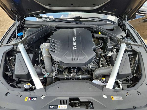 2022 GENESIS G70