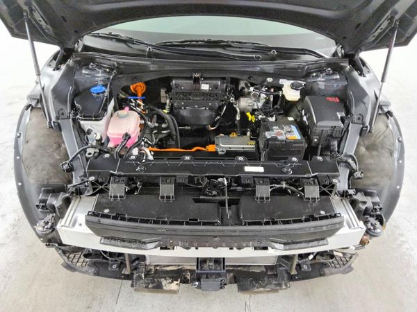 2025 KIA EV6 — Engine bay