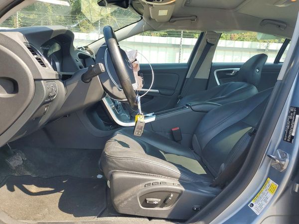 2018 VOLVO S60 Premier